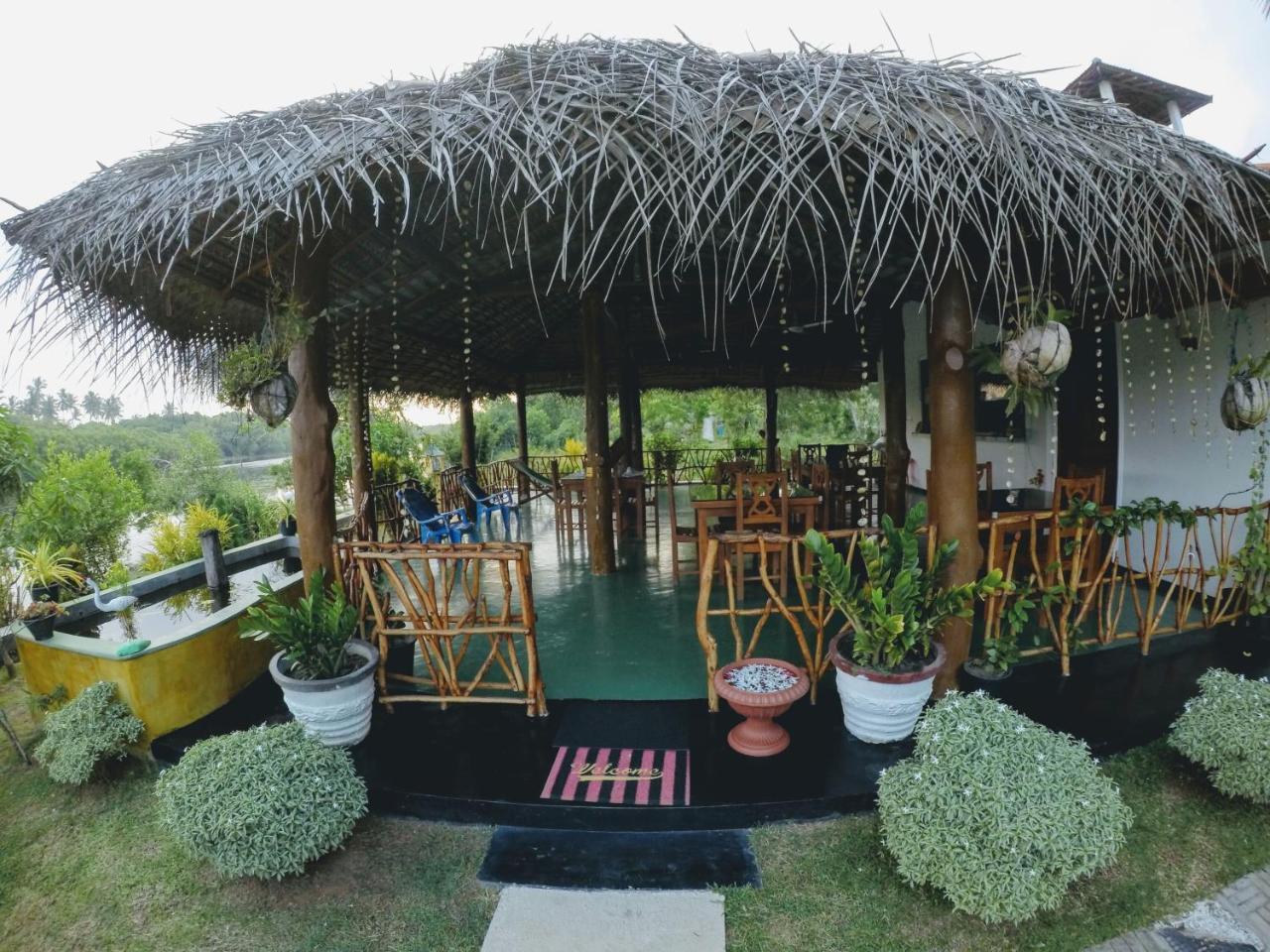 Pearl Cave Cabanas & Resturant Tangalle Eksteriør billede